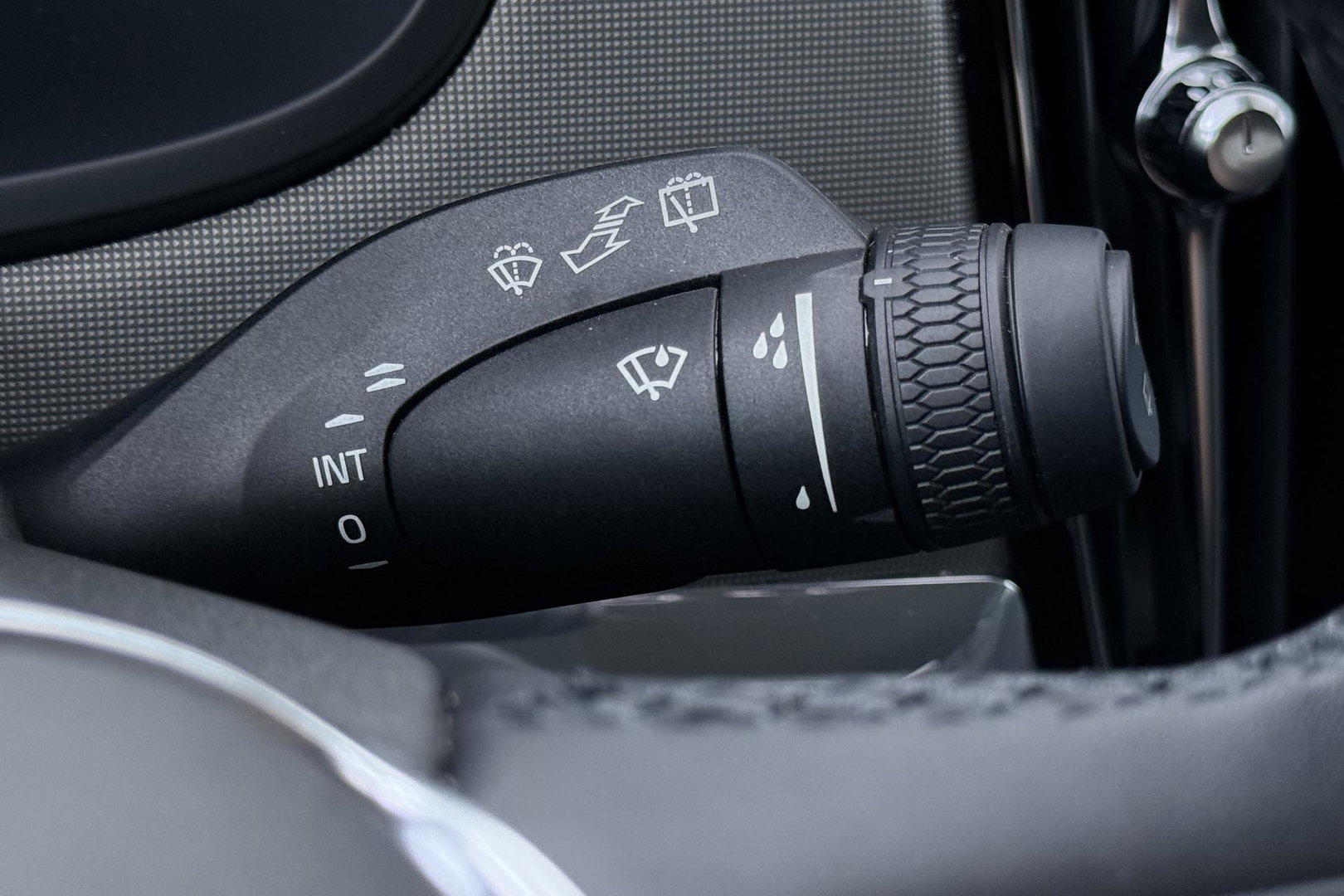 Volvo V90 T8 Plug-in hybrid Plus Dark | ACC | 360° Camera | Harman/Kardon | Keyless | Stoel+Stuurverwarming | 19 Inch