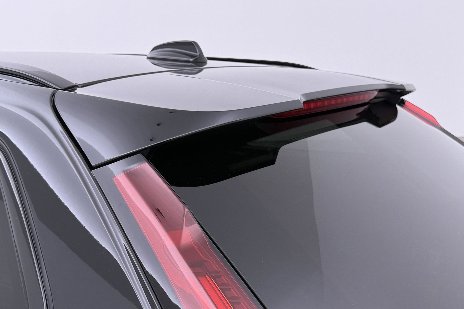 Volvo V90 T8 Plug-in hybrid Plus Dark | ACC | 360° Camera | Harman/Kardon | Keyless | Stoel+Stuurverwarming | 19 Inch