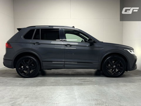 Volkswagen Tiguan 1.4 TSI eHybrid Black Style R-Line Pano Sfeer Camera NAP