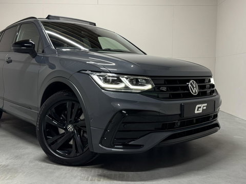 Volkswagen Tiguan 1.4 TSI eHybrid Black Style R-Line Pano Sfeer Camera NAP