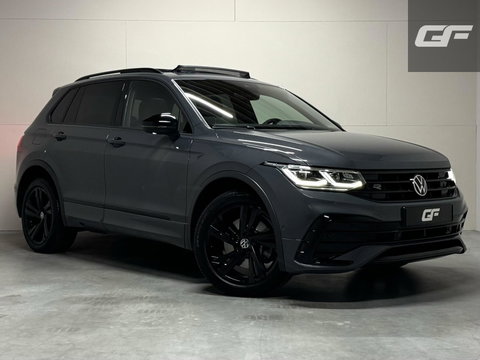 Volkswagen Tiguan 1.4 TSI eHybrid Black Style R-Line Pano Sfeer Camera NAP