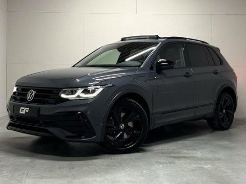 Volkswagen Tiguan 1.4 TSI eHybrid Black Style R-Line Pano Sfeer Camera NAP