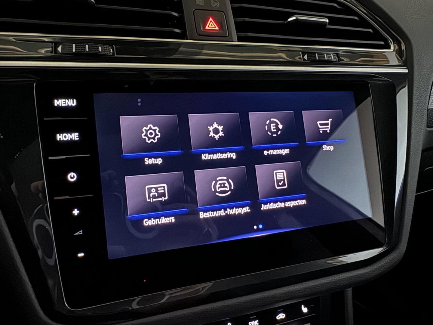 Volkswagen Tiguan 1.4 TSI eHybrid Black Style R-Line Pano Sfeer Camera NAP