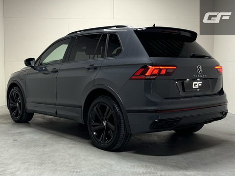 Volkswagen Tiguan 1.4 TSI eHybrid Black Style R-Line Pano Sfeer Camera NAP