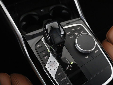 BMW 3 Serie Touring 330e Business Edition Plus