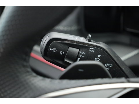 Škoda Kodiaq 1.5 TSI MHEV Sportline Business 7p | Pano | Elek. Trekhaak | Apple CarPlay | Camera | Adapt. Cruise | Keyless | 20''