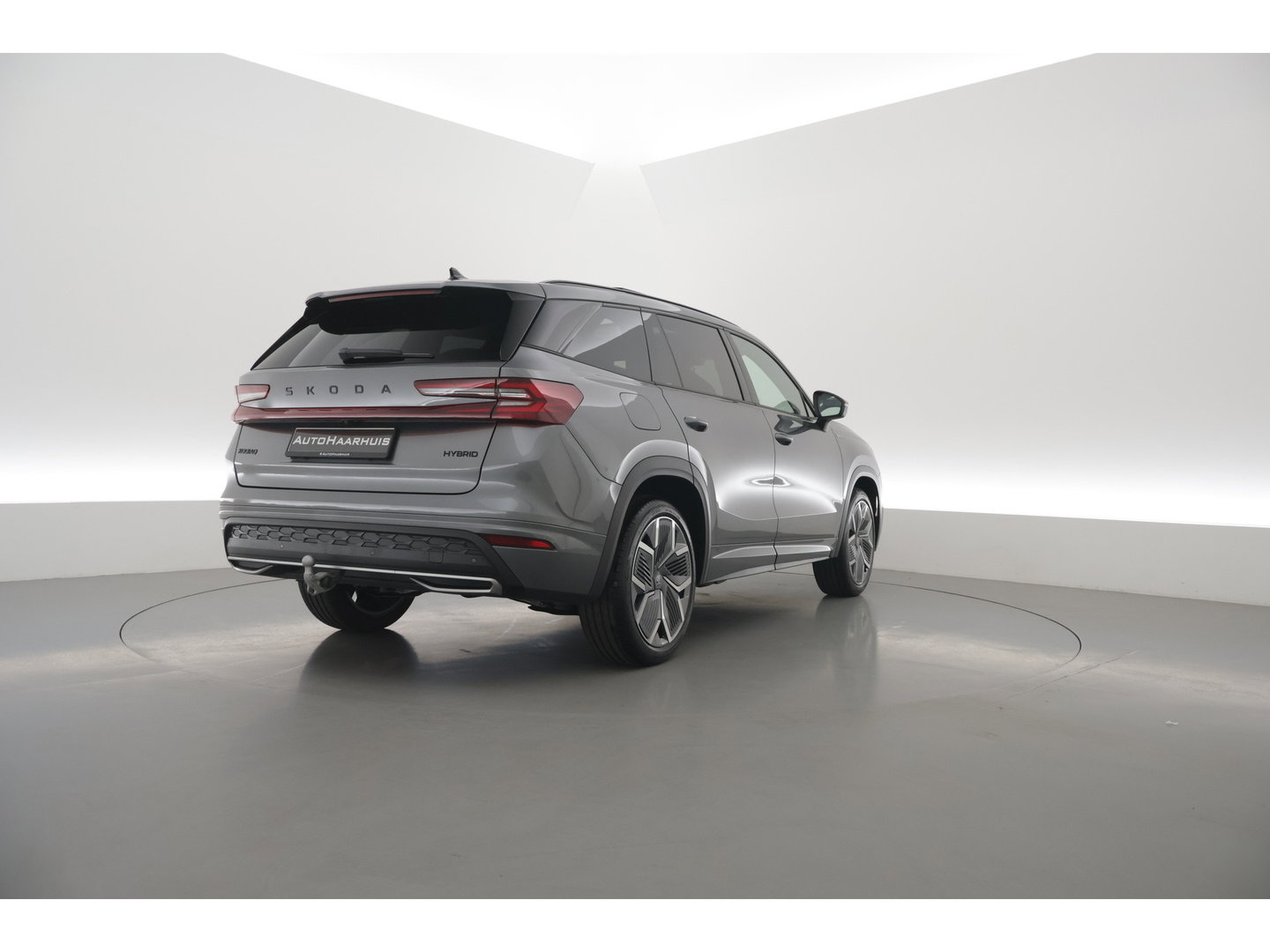Škoda Kodiaq 1.5 TSI MHEV Sportline Business 7p | Pano | Elek. Trekhaak | Apple CarPlay | Camera | Adapt. Cruise | Keyless | 20''
