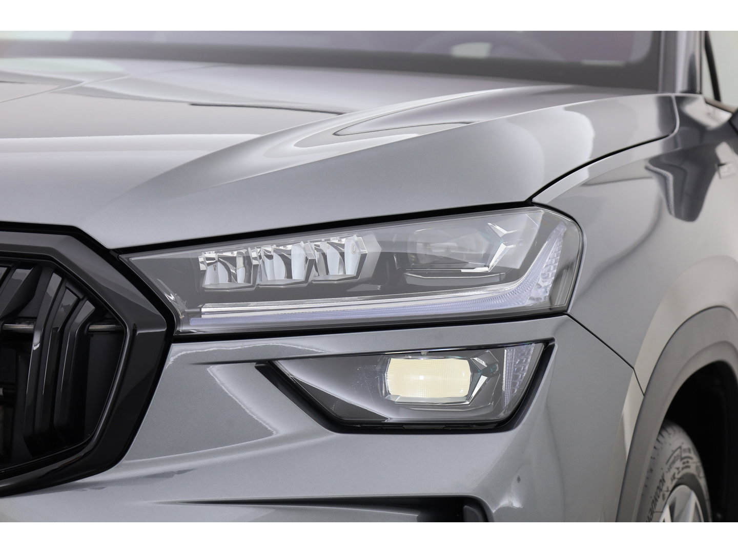 Škoda Kodiaq 1.5 TSI MHEV Sportline Business 7p | Pano | Elek. Trekhaak | Apple CarPlay | Camera | Adapt. Cruise | Keyless | 20''