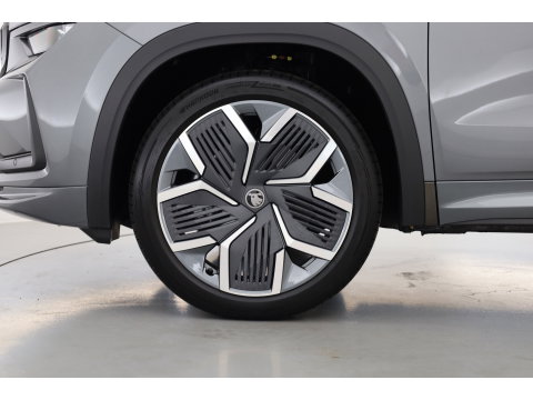 Škoda Kodiaq 1.5 TSI MHEV Sportline Business 7p | Pano | Elek. Trekhaak | Apple CarPlay | Camera | Adapt. Cruise | Keyless | 20''