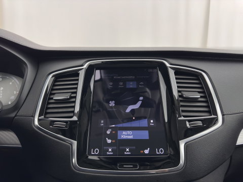 Volvo XC90 2.0 D5 AWD Inscription [ 7-Pers. ] Aut. *PANO | LEATHER | FULL-LED | MEMORY-PACK | BLINDSPOT | KEYLESS | DIGI-COCKPIT | CAMERA | NAVI-FULLMAP | HEATED-CONTOURSEATS | TOWBAR |  HEAD-UP |  21''ALU*
