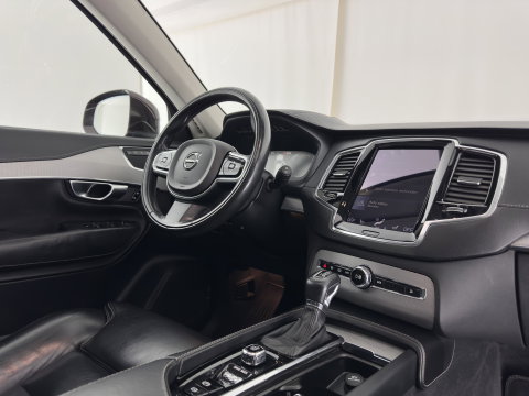 Volvo XC90 2.0 D5 AWD Inscription [ 7-Pers. ] Aut. *PANO | LEATHER | FULL-LED | MEMORY-PACK | BLINDSPOT | KEYLESS | DIGI-COCKPIT | CAMERA | NAVI-FULLMAP | HEATED-CONTOURSEATS | TOWBAR |  HEAD-UP |  21''ALU*