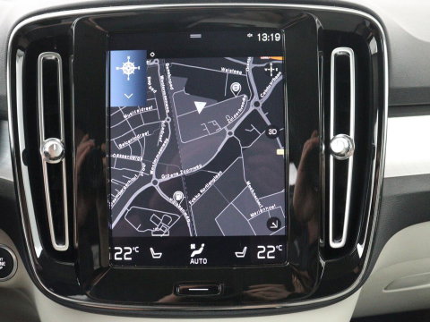 Volvo XC40 1.5 T5 Recharge Business Pro | SOH 89,2% | Leder | Memory | Stuur/stoel verwarming | Cruise control | Caplay | Park assist | Elektrische achterklep | Trekhaak