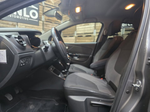Renault Captur 0.9 TCe Dynamique Navi Clima Cruise Keyless trekhaak LM
