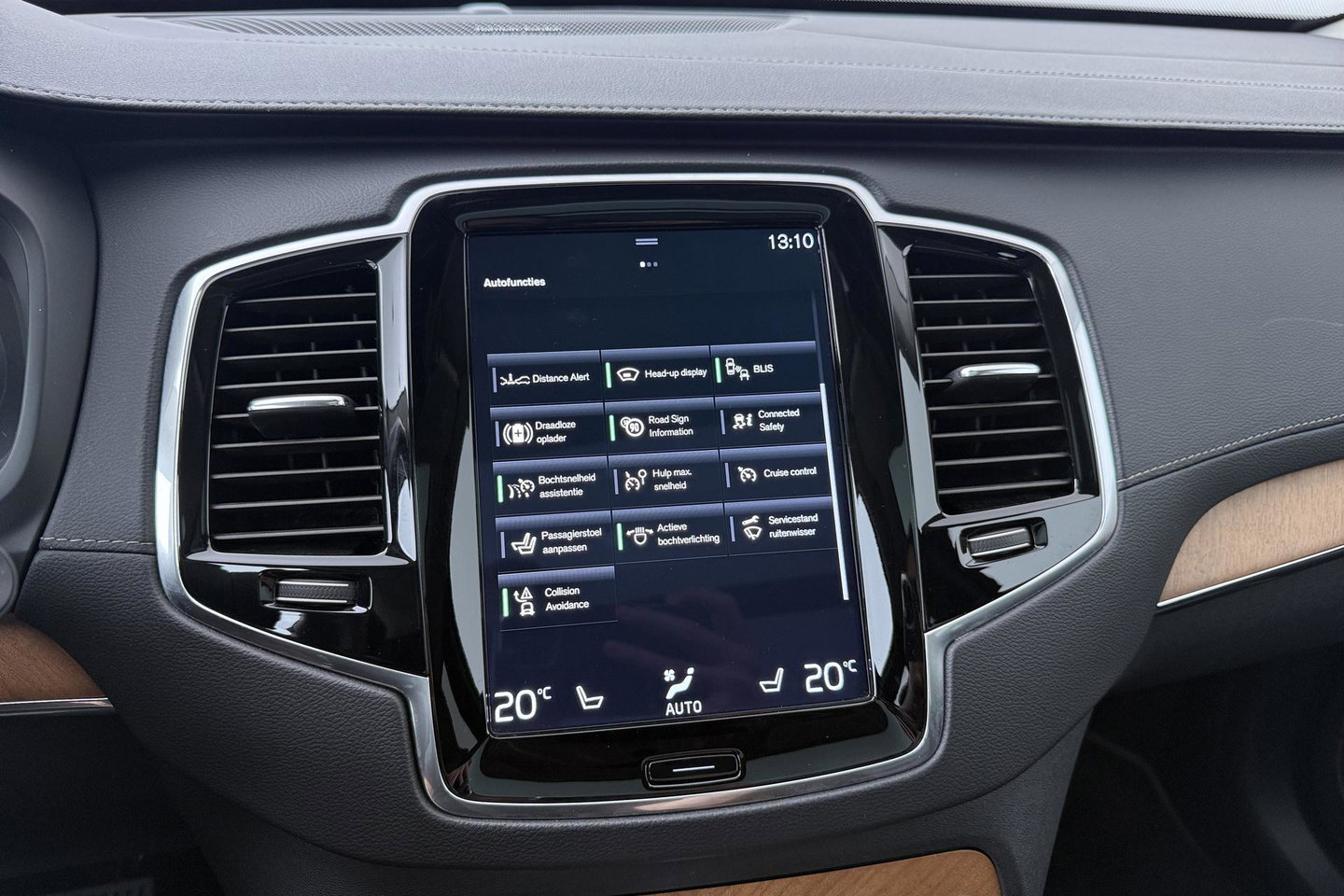 Volvo XC90 T8 Recharge Inscription Exclusive | ACC | Panoramadak | Trekhaak | 360° Camera | Head-Up | Harman/Kardon | Stoel+Stuurverwarming | 20 Inch