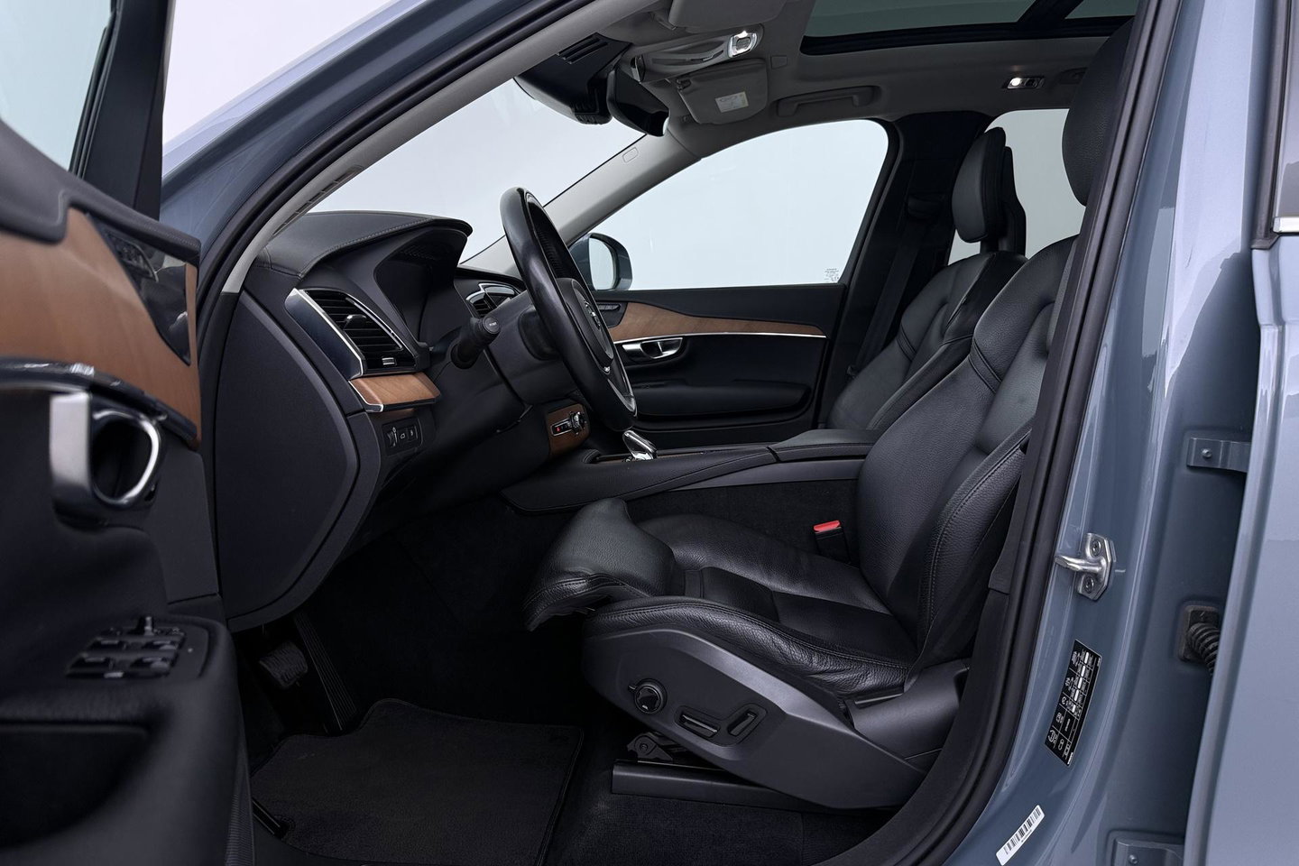 Volvo XC90 T8 Recharge Inscription Exclusive | ACC | Panoramadak | Trekhaak | 360° Camera | Head-Up | Harman/Kardon | Stoel+Stuurverwarming | 20 Inch