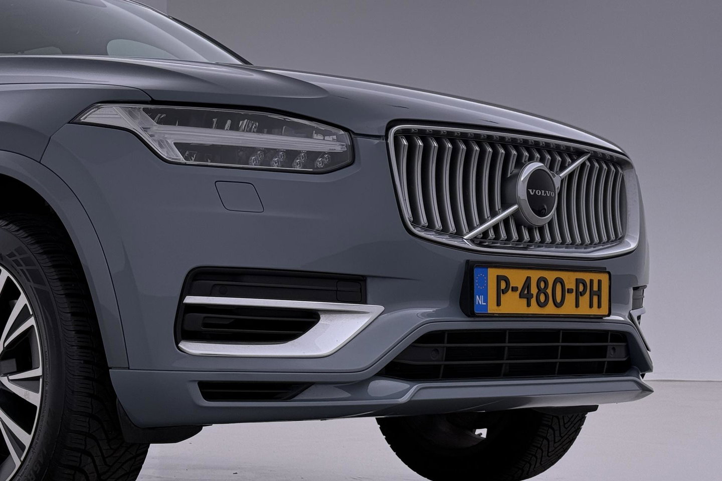 Volvo XC90 T8 Recharge Inscription Exclusive | ACC | Panoramadak | Trekhaak | 360° Camera | Head-Up | Harman/Kardon | Stoel+Stuurverwarming | 20 Inch