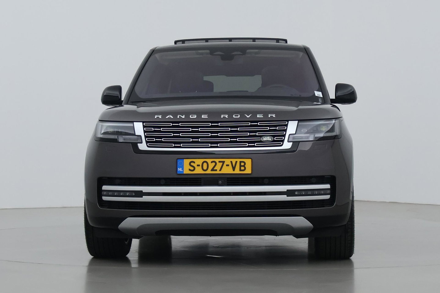 Land Rover Range Rover 3.0 D350 First Edition MHEV | ACC | Rear Seat Entertainment | Luchtvering | 22 Inch | 360° Camera | Massage | Trekhaak