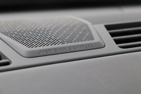 Land Rover Range Rover 3.0 D350 First Edition MHEV | ACC | Rear Seat Entertainment | Luchtvering | 22 Inch | 360° Camera | Massage | Trekhaak