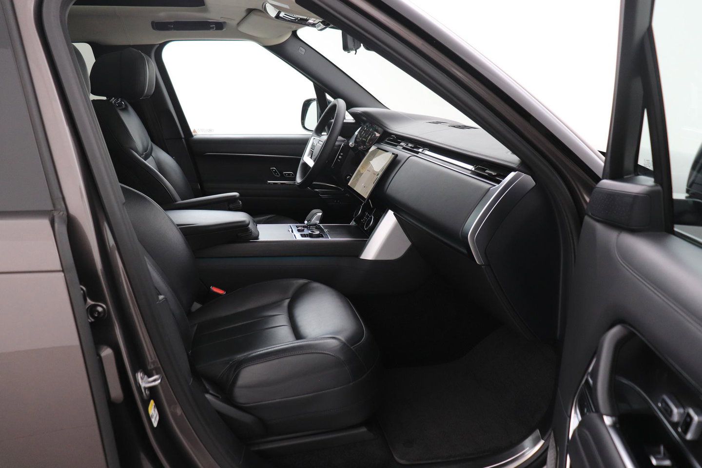 Land Rover Range Rover 3.0 D350 First Edition MHEV | ACC | Rear Seat Entertainment | Luchtvering | 22 Inch | 360° Camera | Massage | Trekhaak