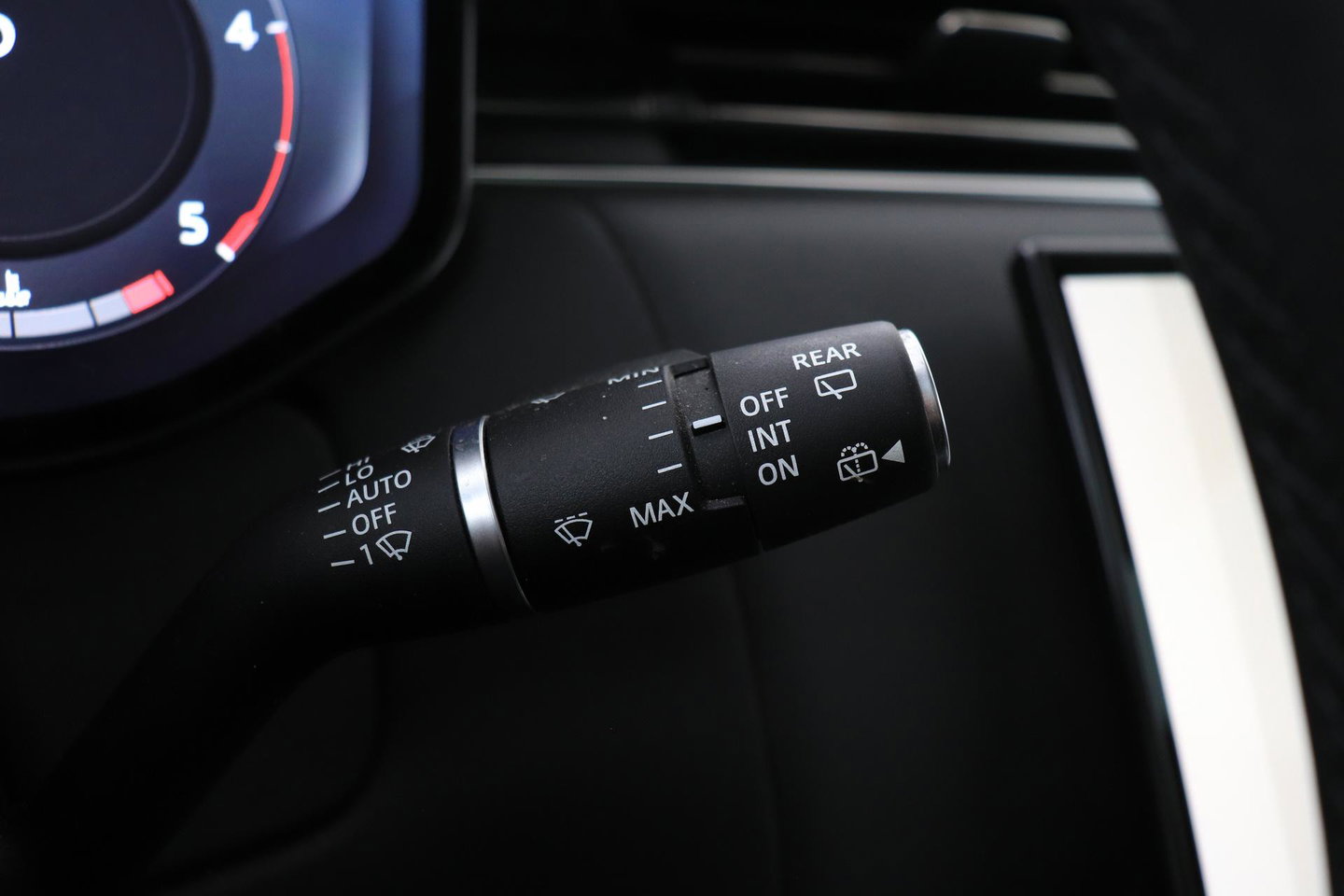 Land Rover Range Rover 3.0 D350 First Edition MHEV | ACC | Rear Seat Entertainment | Luchtvering | 22 Inch | 360° Camera | Massage | Trekhaak