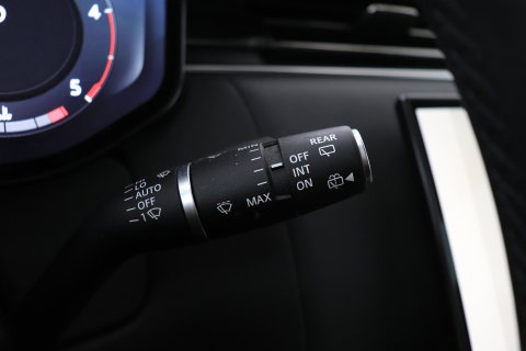 Land Rover Range Rover 3.0 D350 First Edition MHEV | ACC | Rear Seat Entertainment | Luchtvering | 22 Inch | 360° Camera | Massage | Trekhaak