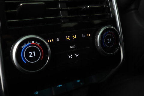 Land Rover Range Rover 3.0 D350 First Edition MHEV | ACC | Rear Seat Entertainment | Luchtvering | 22 Inch | 360° Camera | Massage | Trekhaak