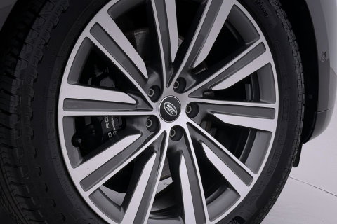 Land Rover Range Rover 3.0 D350 First Edition MHEV | ACC | Rear Seat Entertainment | Luchtvering | 22 Inch | 360° Camera | Massage | Trekhaak