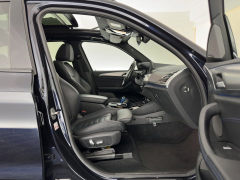BMW iX3 High Executive 80 kWh [3-Fase-11kW] {Soh-100%} (INCL-BTW) Aut. *PANO | LEATHER | ADAPTIVE-CRUISE | FULL-LED | HARMAN/KARDON | BLIND-SPOT | DIGI-COCKPIT | HEATED-COMFORTSEATS | CAMERA | DAB+ | NAVI-FULLMAP | TOWABAR | 20''ALU*