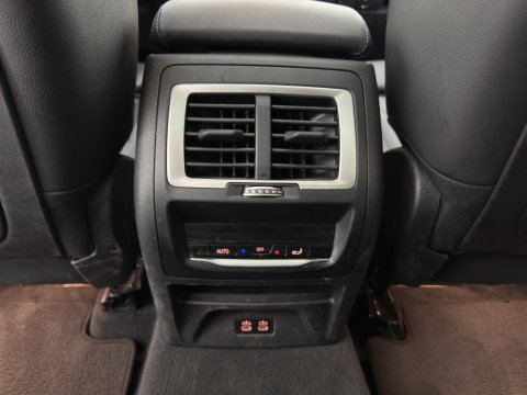BMW iX3 High Executive 80 kWh [3-Fase-11kW] {Soh-100%} (INCL-BTW) Aut. *PANO | LEATHER | ADAPTIVE-CRUISE | FULL-LED | HARMAN/KARDON | BLIND-SPOT | DIGI-COCKPIT | HEATED-COMFORTSEATS | CAMERA | DAB+ | NAVI-FULLMAP | TOWABAR | 20''ALU*