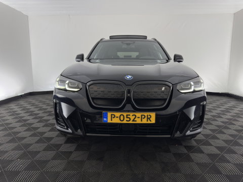 BMW iX3 High Executive 80 kWh [3-Fase-11kW] {Soh-100%} (INCL-BTW) Aut. *PANO | LEATHER | ADAPTIVE-CRUISE | FULL-LED | HARMAN/KARDON | BLIND-SPOT | DIGI-COCKPIT | HEATED-COMFORTSEATS | CAMERA | DAB+ | NAVI-FULLMAP | TOWABAR | 20''ALU*