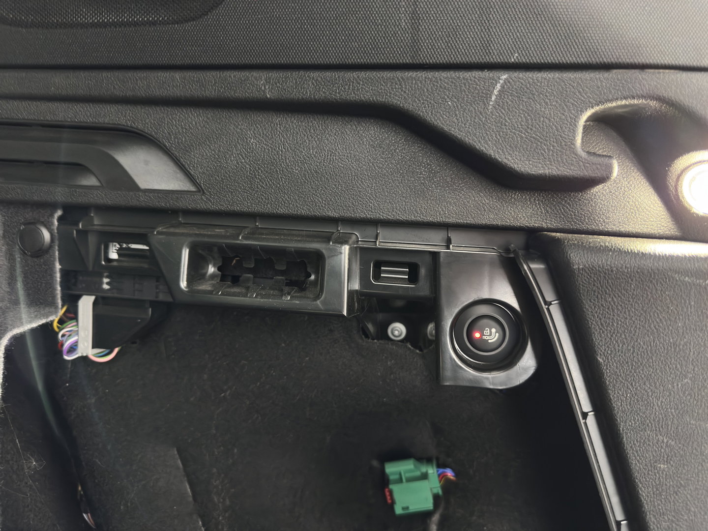 BMW iX3 High Executive 80 kWh [3-Fase-11kW] {Soh-100%} (INCL-BTW) Aut. *PANO | LEATHER | ADAPTIVE-CRUISE | FULL-LED | HARMAN/KARDON | BLIND-SPOT | DIGI-COCKPIT | HEATED-COMFORTSEATS | CAMERA | DAB+ | NAVI-FULLMAP | TOWABAR | 20''ALU*