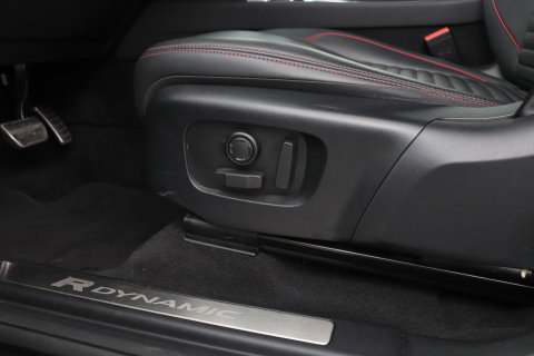 Land Rover Discovery Sport P300e R-Dynamic HSE | ACC | Head-Up | Meridian Surround | Stoel+Stuurverwarming