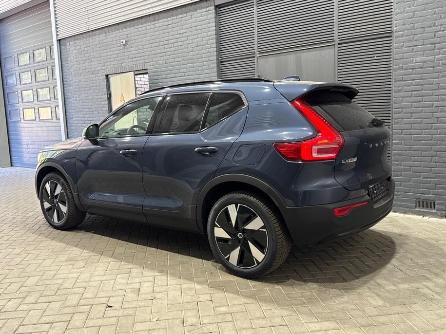Volvo EX40 Single Motor Extended Range Plus 82 kWh | ACC | Warmtepomp | Harman/Kardon | Camera | Stoel+Stuurverwarming | 19 Inch