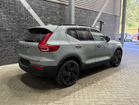Volvo EX40 Single Motor Extended Range Plus Black Ed. 82 kWh | ACC | 360° Camera | Warmtepomp | Harman/Kardon | Memory | Stoel+Stuurverwarming | 20 Inch