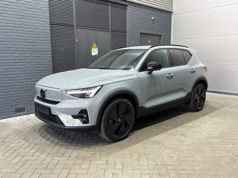 Volvo EX40 Single Motor Extended Range Plus Black Ed. 82 kWh | ACC | 360° Camera | Warmtepomp | Harman/Kardon | Memory | Stoel+Stuurverwarming | 20 Inch