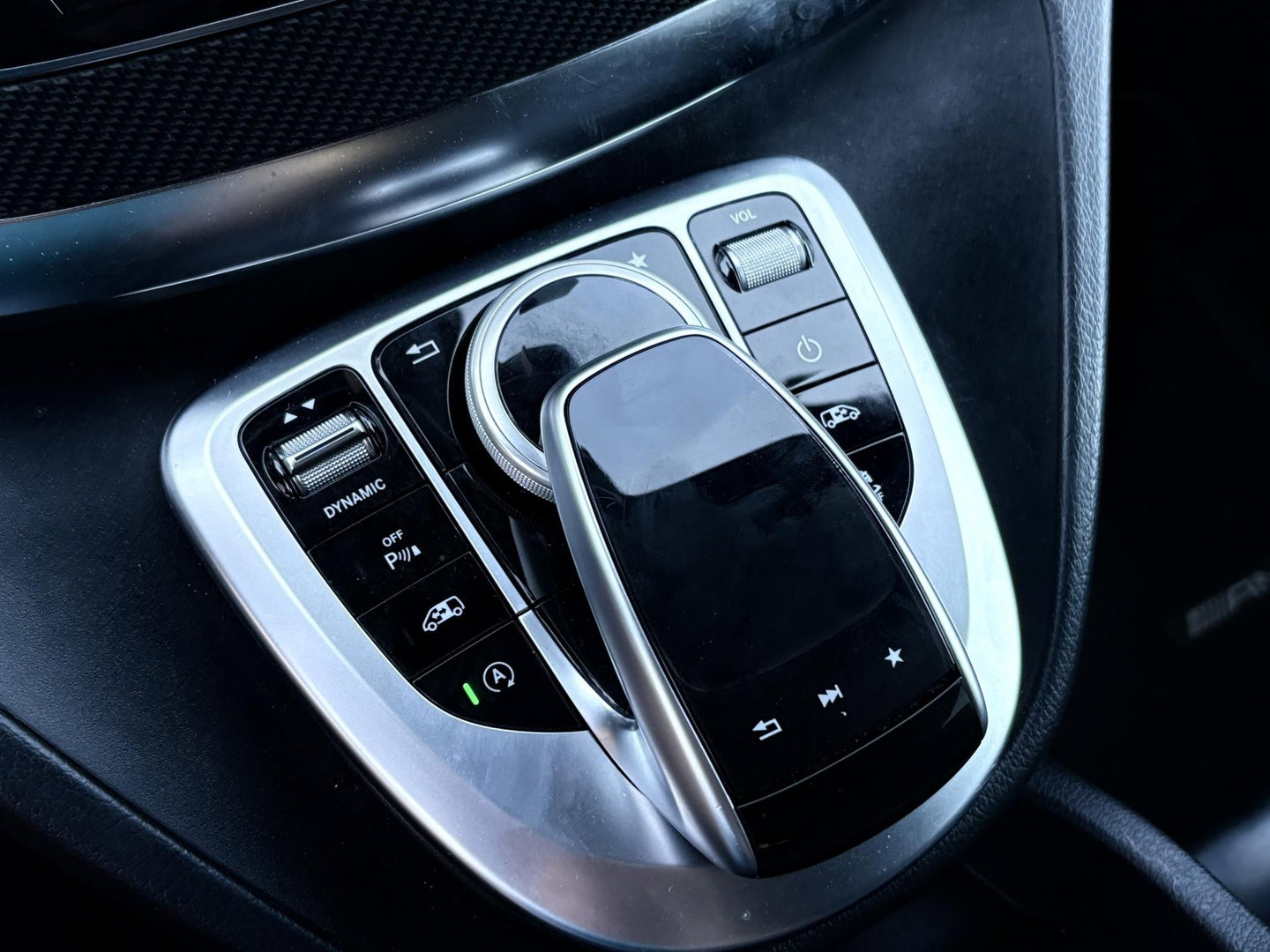 Mercedes-Benz V-Klasse 250d 4-MATIC Lang DC AMG ** NET BINNEN ** | 360 | LED | BURMESTER