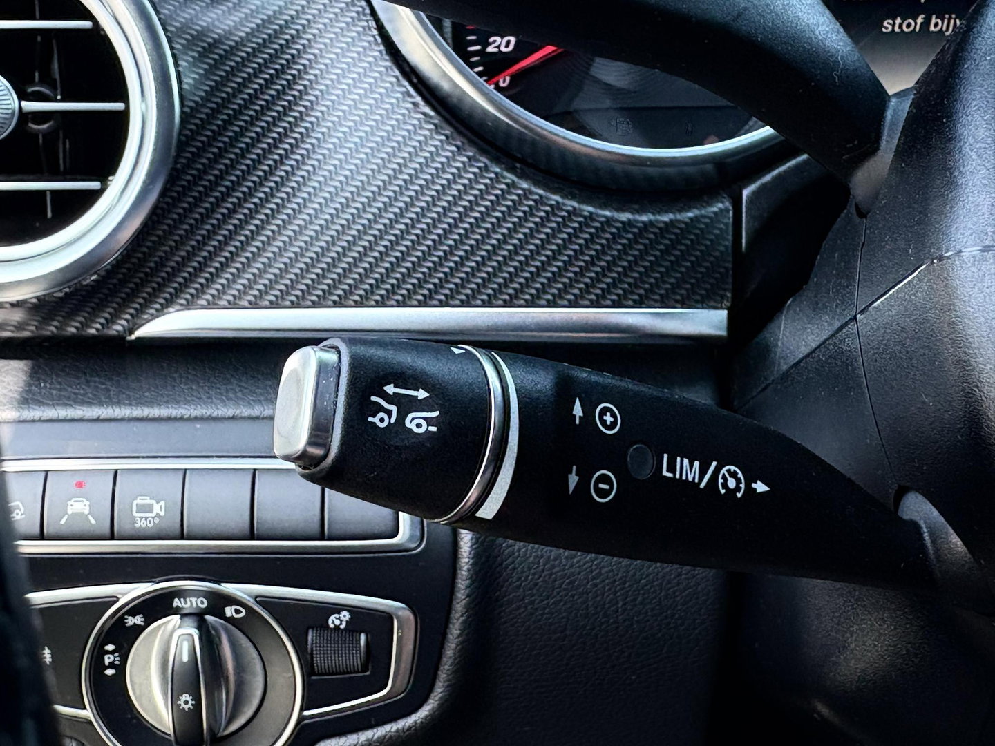 Mercedes-Benz V-Klasse 250d 4-MATIC Lang DC AMG ** NET BINNEN ** | 360 | LED | BURMESTER
