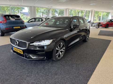 Volvo V60 2.0 T4 R-Design