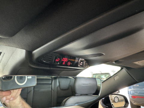 Volvo V60 2.0 T4 R-Design