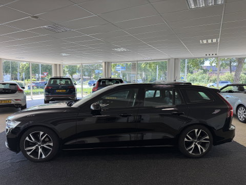 Volvo V60 2.0 T4 R-Design