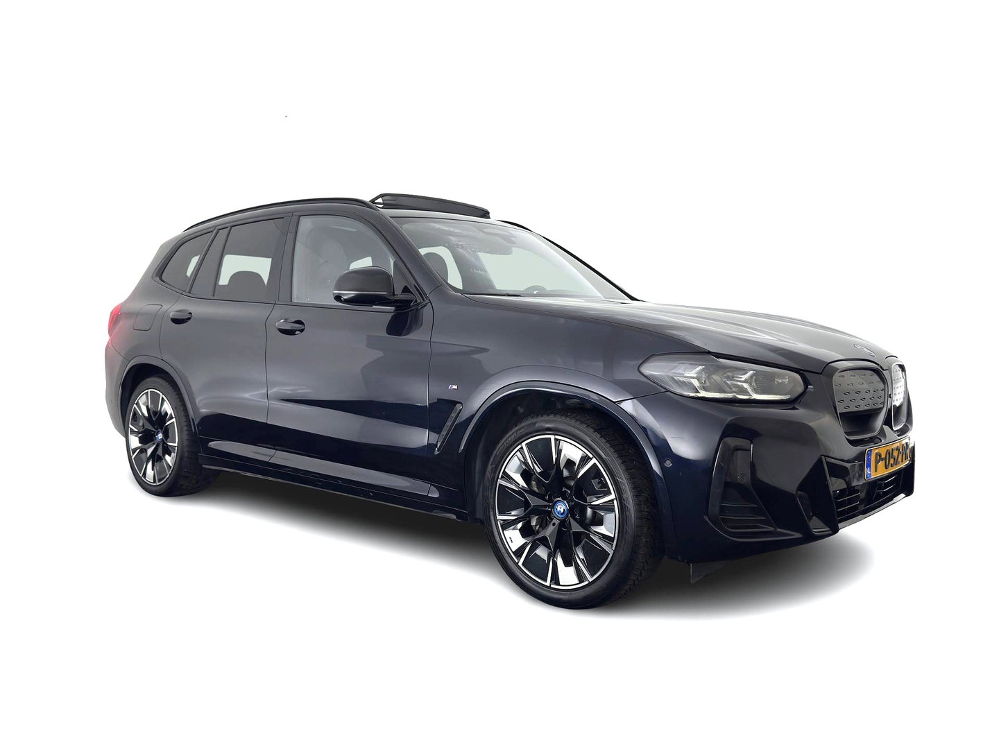 BMW iX3 High Executive 80 kWh [3-Fase-11kW] {Soh-100%} (INCL-BTW) Aut. *PANO | LEATHER | ADAPTIVE-CRUISE | FULL-LED | HARMAN/KARDON | BLIND-SPOT | DIGI-COCKPIT | HEATED-COMFORTSEATS | CAMERA | DAB+ | NAVI-FULLMAP | TOWABAR | 20''ALU*