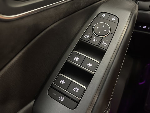 Nissan QASHQAI 1.5 e-Power N-Design | Apple Carplay | Dynamische knipperlichten | Panoramadak | 360 Camera | Airco | Sfeerverlichting | Keyless |