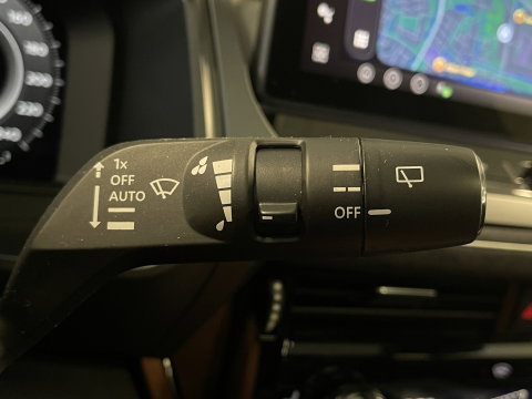 Nissan QASHQAI 1.5 e-Power N-Design | Apple Carplay | Dynamische knipperlichten | Panoramadak | 360 Camera | Airco | Sfeerverlichting | Keyless |