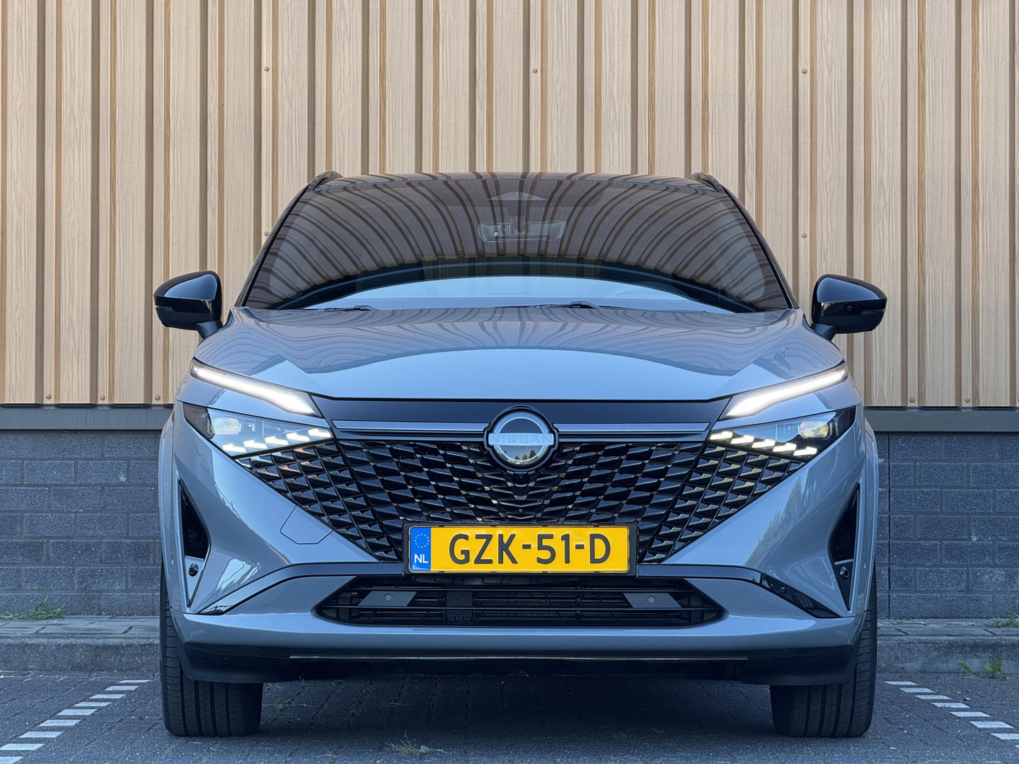 Nissan QASHQAI 1.5 e-Power N-Design | Apple Carplay | Dynamische knipperlichten | Panoramadak | 360 Camera | Airco | Sfeerverlichting | Keyless |