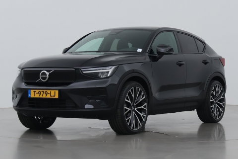 Volvo C40 Recharge Twin Plus 78 kWh | ACC | Panoramadak | Warmtepomp | Trekhaak | BLIS | Keyless | Stoel+Stuurverwarming | 19 inch