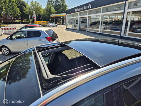 Mercedes-Benz GLA 200 Prestige, Pano, Leer, Trekhaak, NAP!