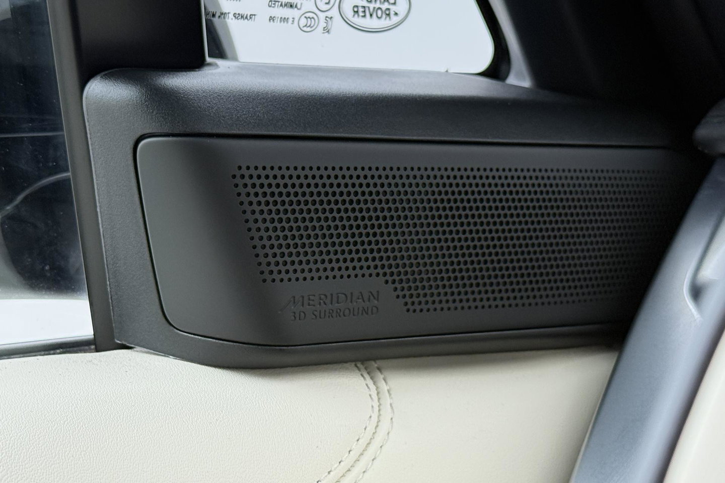 Land Rover Range Rover 3.0 P460e SE PHEV | ACC | Luchtvering | Panoramadak | 360° Camera | Head-Up | Meridian 3D | Stoelventilatie | 23 Inch