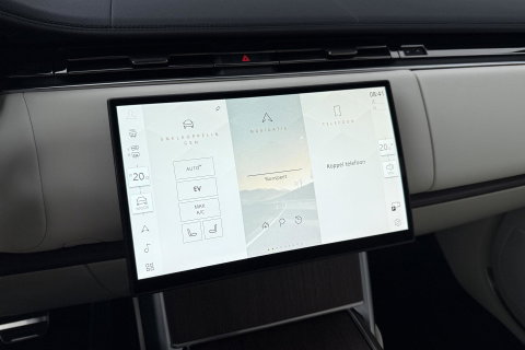 Land Rover Range Rover 3.0 P460e SE PHEV | ACC | Luchtvering | Panoramadak | 360° Camera | Head-Up | Meridian 3D | Stoelventilatie | 23 Inch