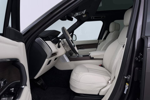 Land Rover Range Rover 3.0 P460e SE PHEV | ACC | Luchtvering | Panoramadak | 360° Camera | Head-Up | Meridian 3D | Stoelventilatie | 23 Inch