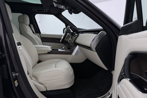 Land Rover Range Rover 3.0 P460e SE PHEV | ACC | Luchtvering | Panoramadak | 360° Camera | Head-Up | Meridian 3D | Stoelventilatie | 23 Inch